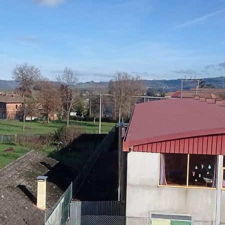 Apartmán Piso Estacion Silleda Exteriér fotografie