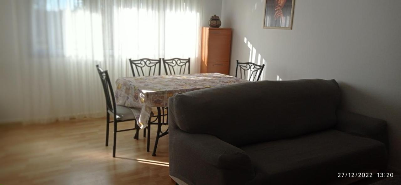 Apartmán Piso Estacion Silleda Exteriér fotografie